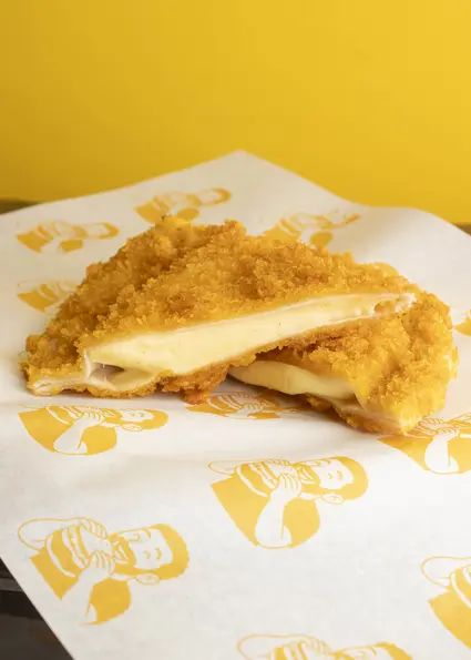 EMPANADA DE QUESO