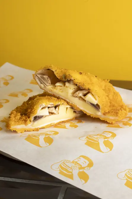 EMPANADA DE CHAMPIÑON